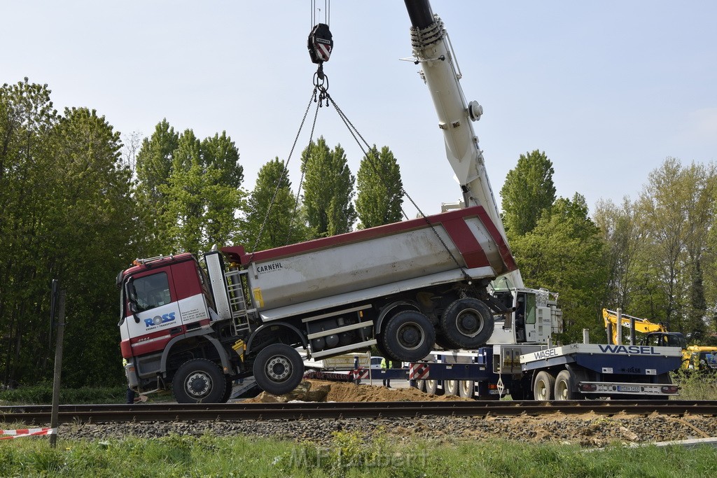 Schwerer VU LKW Zug Bergheim Kenten Koelnerstr P525.JPG - Miklos Laubert